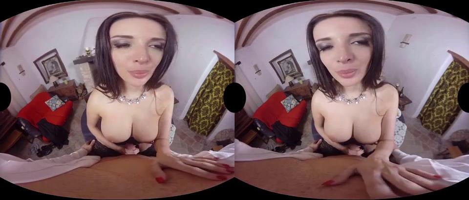 Celebrate VR Porn: Big Tits, Big Ass & Blowjob Action