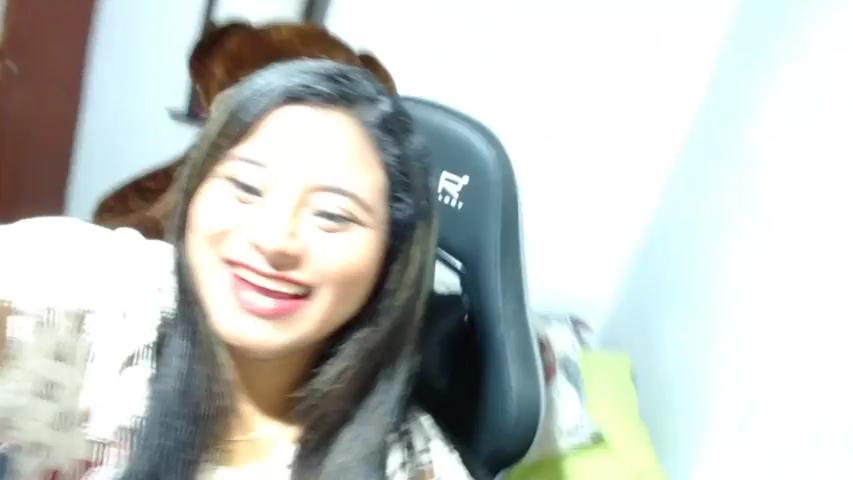 ColombiS and Colombisofiaa: Brunette MILF Solo Porn Scene