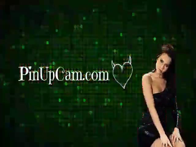 Curvy Stepmother Seduces Step Son In Amateur Webcam Encounter