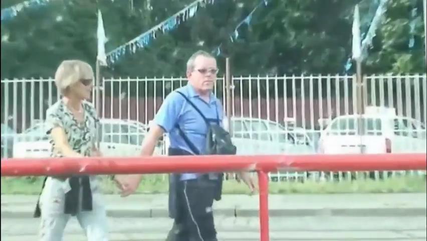 Kinky Couple’s Public Sex Adventure: Amateur Blowjob & Big Tits